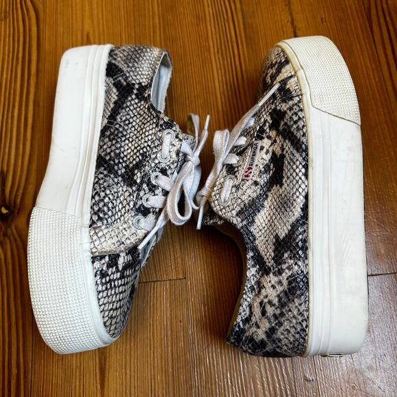 Superga gray cream snakeskin upper platform lace low top sneakers SIZE 7 - Picture 4 of 6